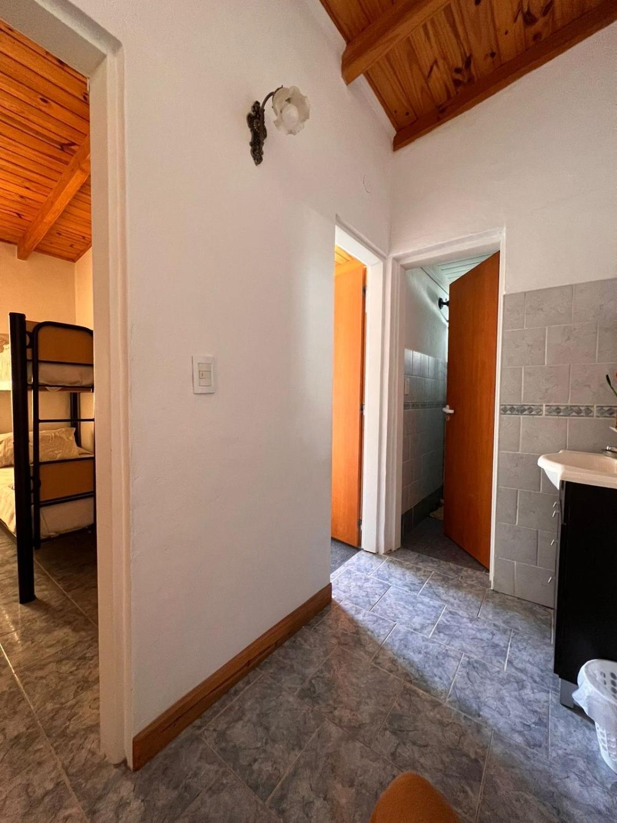 Hosteria Isabel Departamentos Y Habitaciones Con Bano Privado Las Grutas Pokój zdjęcie